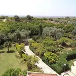 Belfronte Tatil Evi Floridia